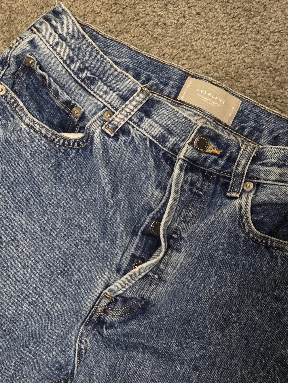 Everlane Women's Straight-Leg Light Blue Denim Jeans